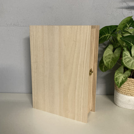 Bewaarbundel voor geboortekaartjes | Houten bewaarboek met geboortekaartje